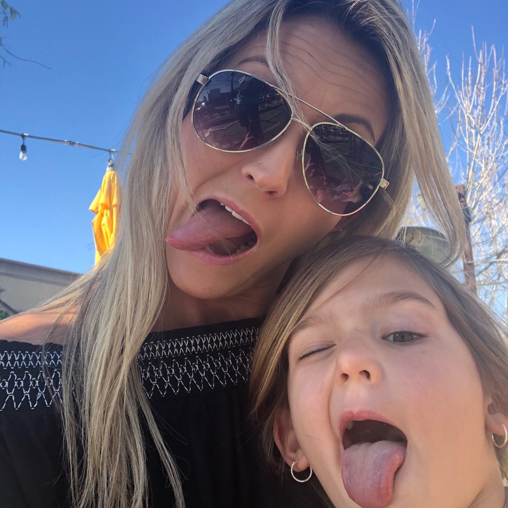 Meet your Posher, Ashley